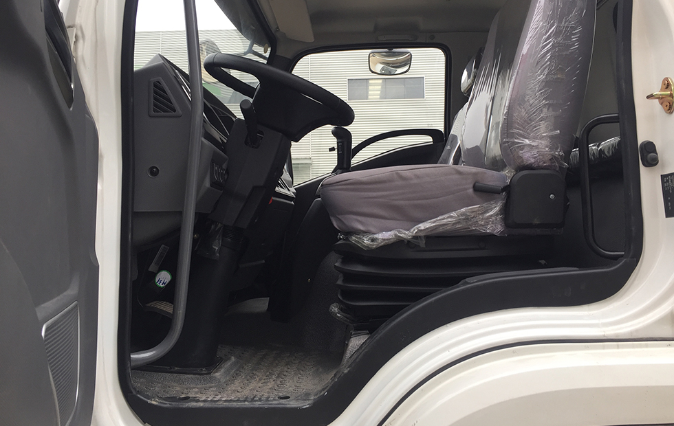 齊東方牌CLD5070GPSEQ6型綠化噴灑車(chē)